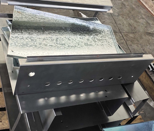 �����и�ӹ�